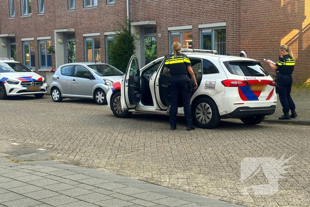 Persoon aangehouden na melding overval in woning