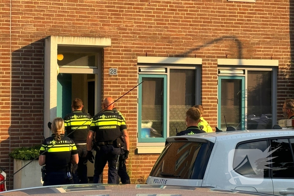 Persoon aangehouden na melding overval in woning