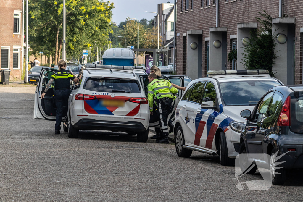 Persoon aangehouden na melding overval in woning