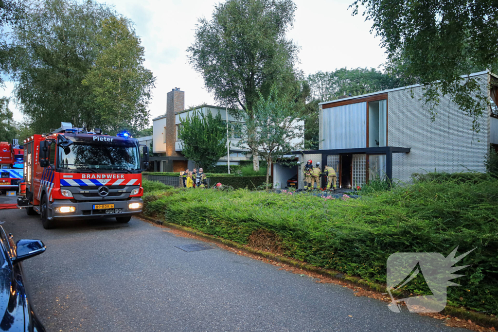 Brandweer heeft brand in woning snel onder controle