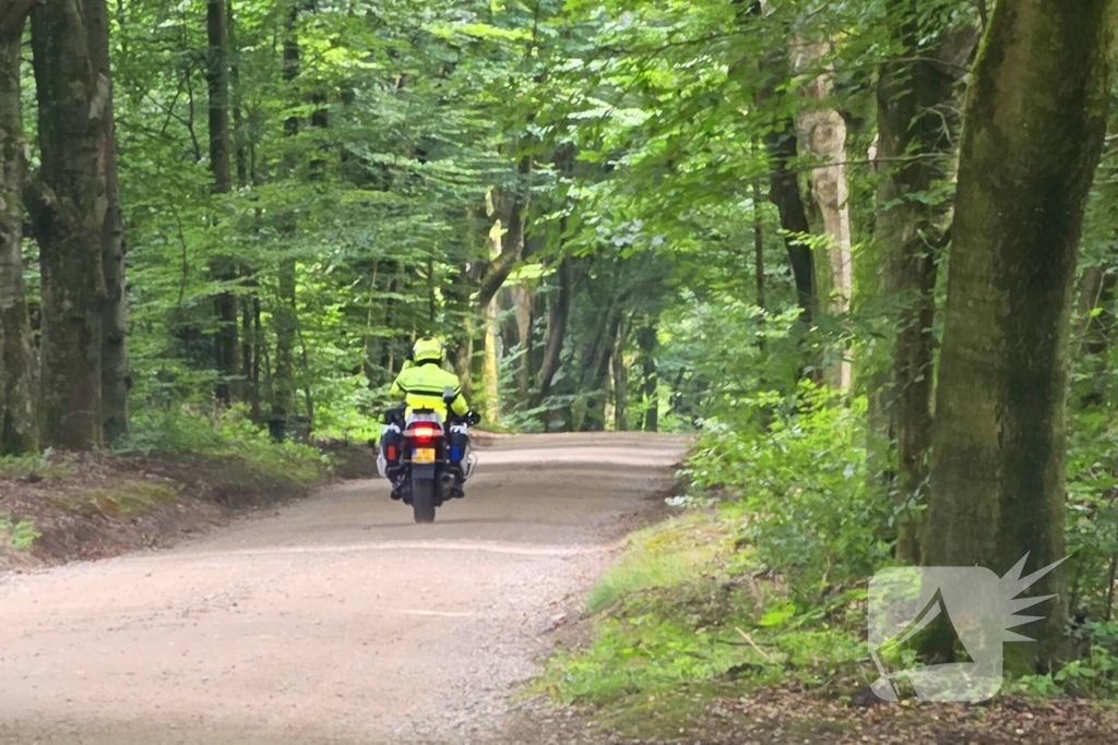 Politiehelikopter zoekt mee naar vermist meisje