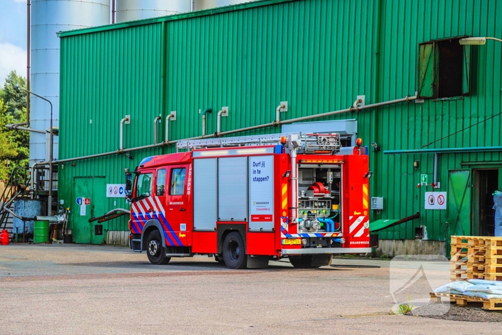 Brand bij asfaltbedrijf snel onder controle