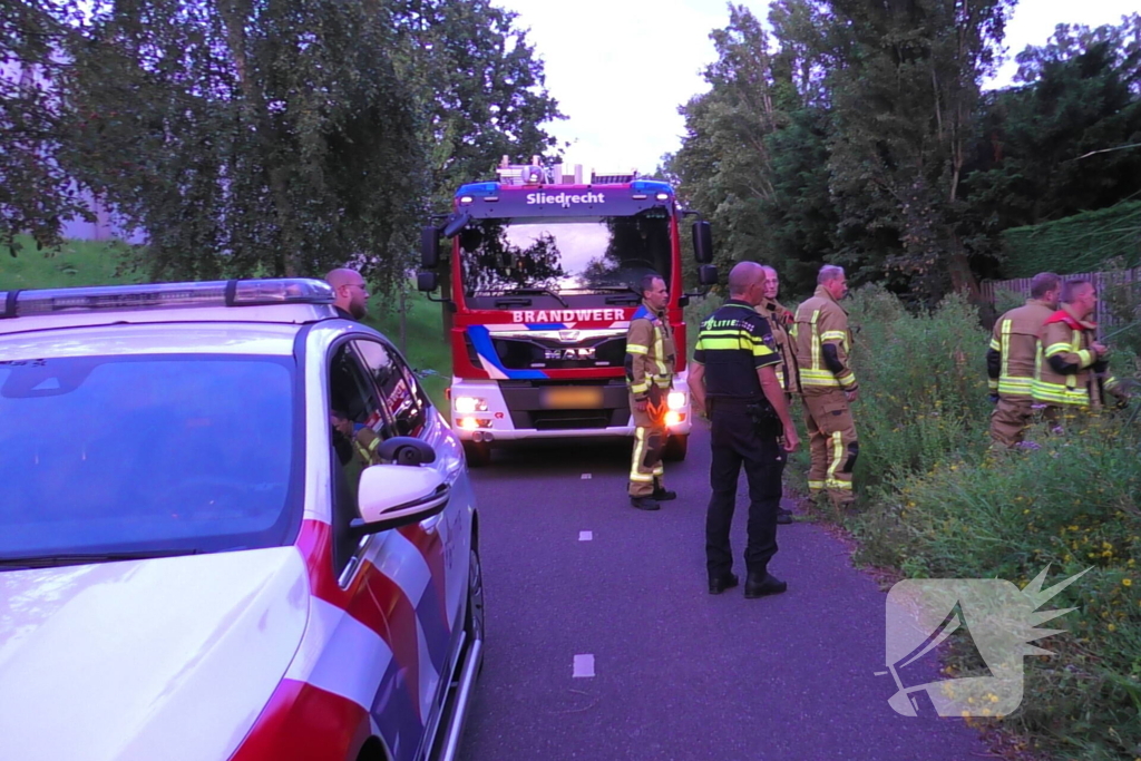 Hulpdiensten ingezet voor persoon te water