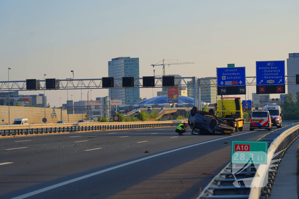 Meerdere gewonden door ongeval op buitenring A10 West