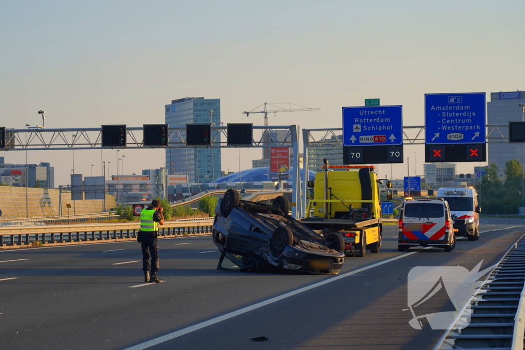 Meerdere gewonden door ongeval op buitenring A10 West