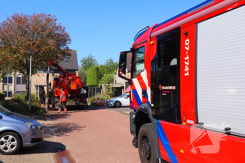 Brand in kolkenzuiger snel onder controle dankzij snelle actie chauffeur