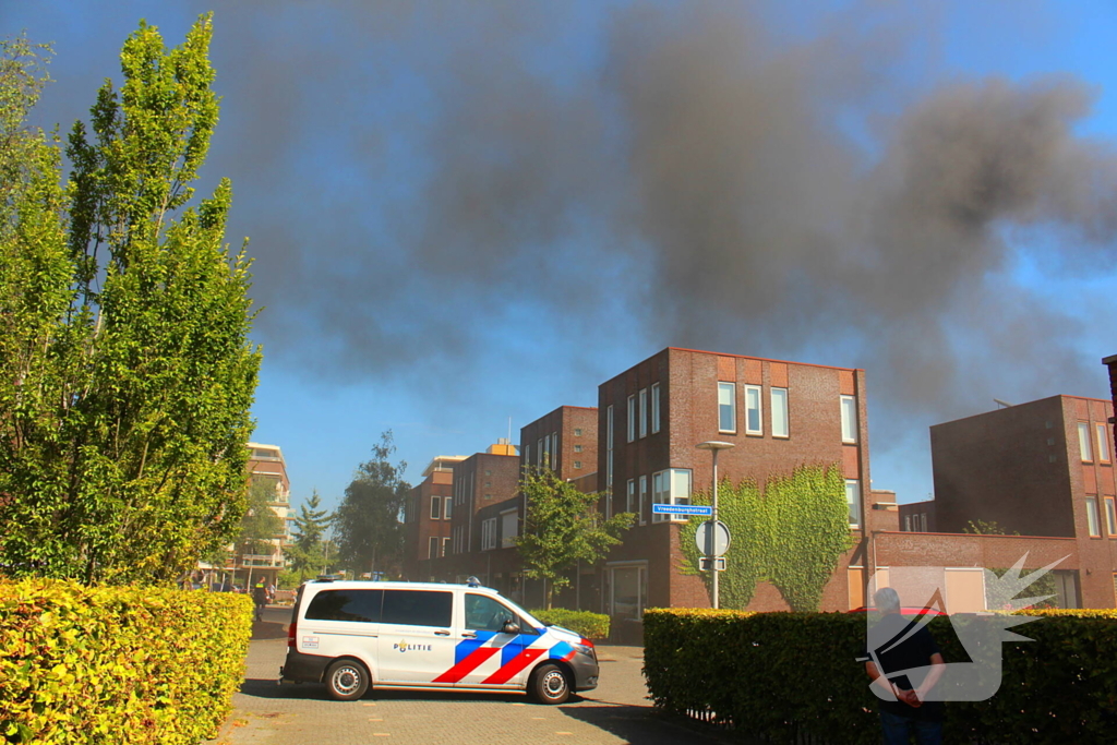 Brand op boot met grote hoeveelheid brandstof