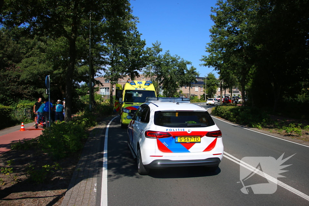 Scootmobielbestuurder gewond bij botsing met brommer op fietspad