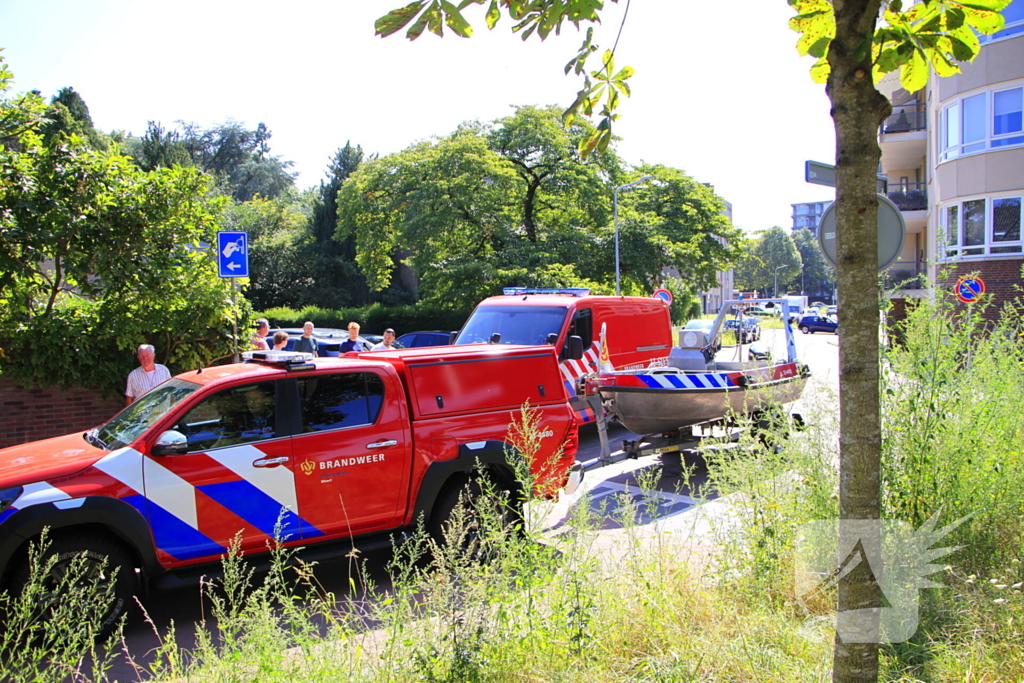 Hulpdiensten ingezet voor persoon te water