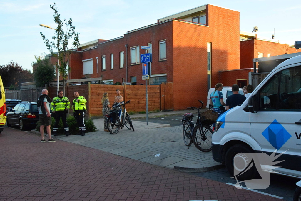 Twee fietsers ten val na botsing