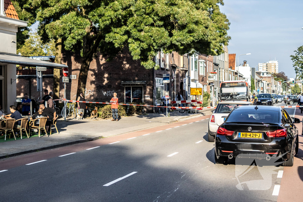 Persoon gewond bij botsing met auto