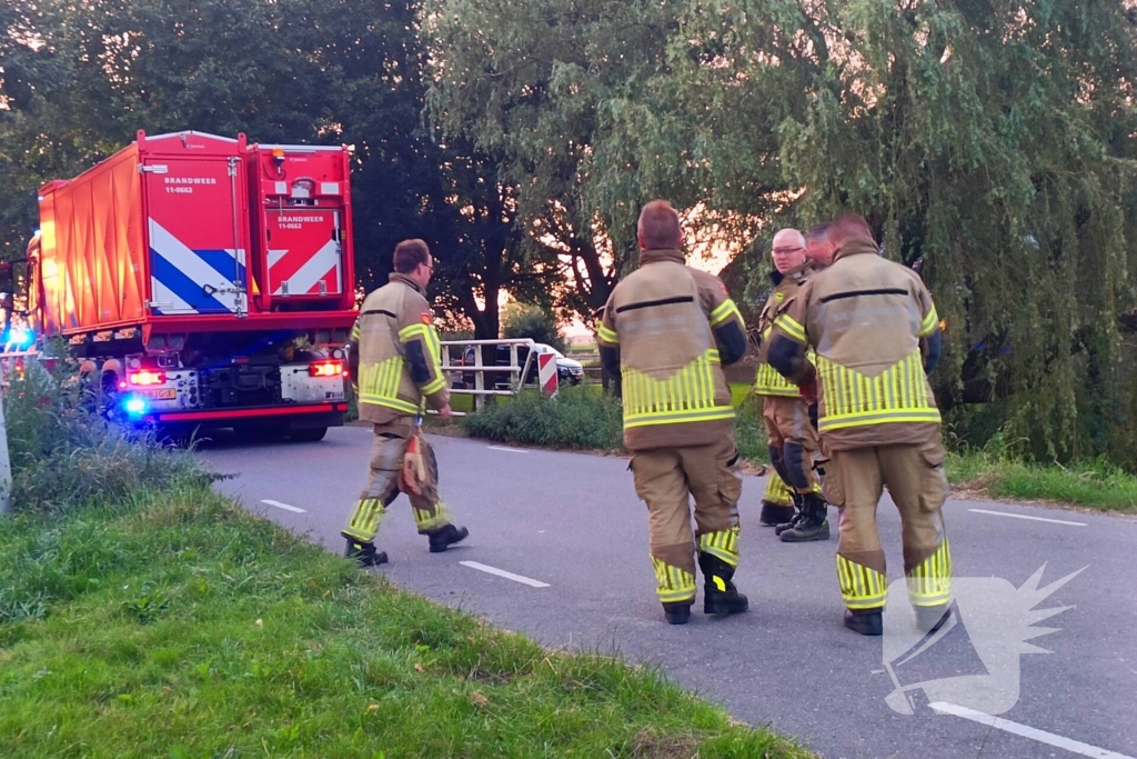 Grote uitslaande brand bij veehouderij