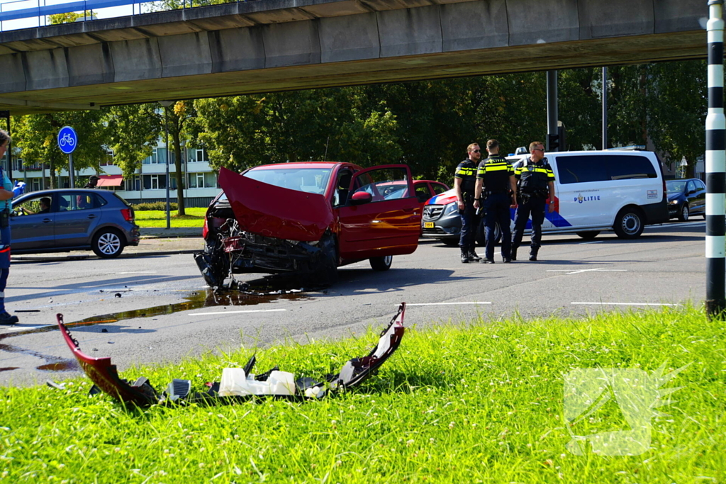 Porsche bestuurder aangehouden na veroorzaken ongeval met gewonde