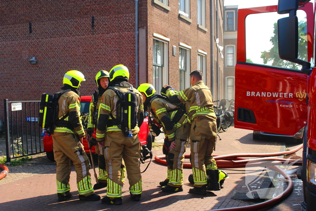 Vluchtelingenopvang ontruimd door brandend bankstel