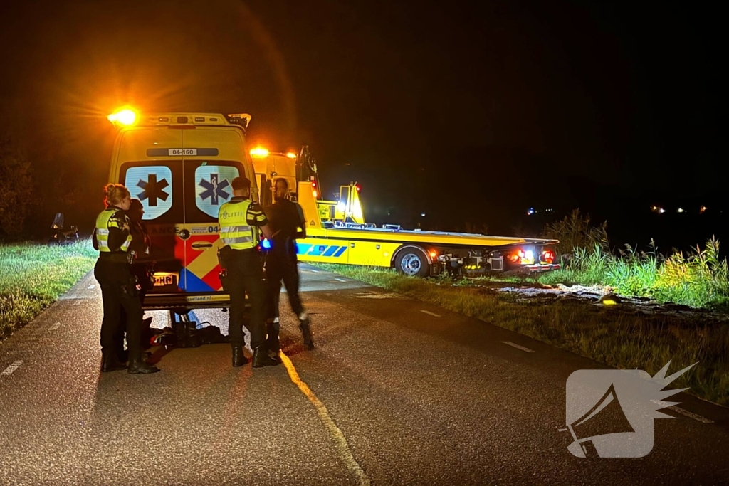 Motorrijder vliegt uit de bocht