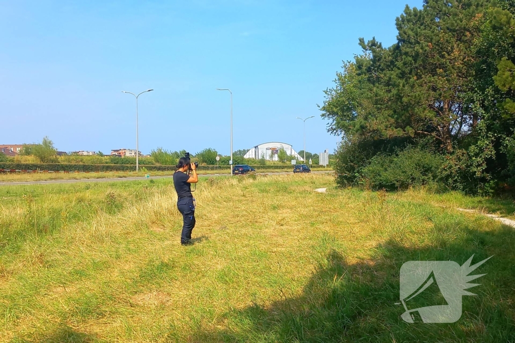 Overleden vrouw op afgelegen plek aangetroffen