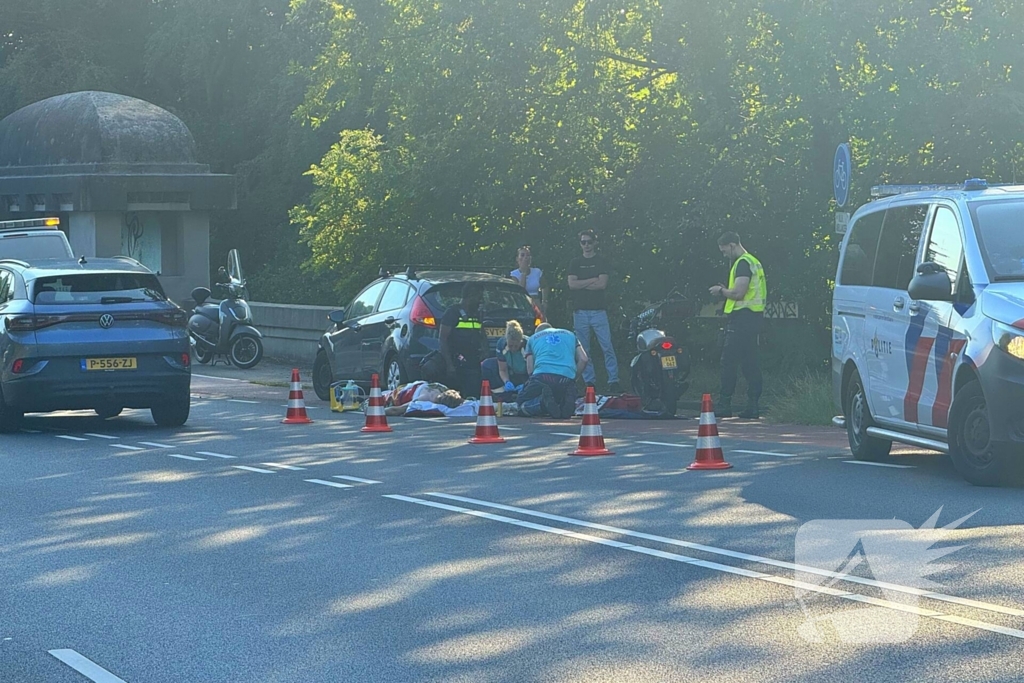 Automobilist schept motorrijder