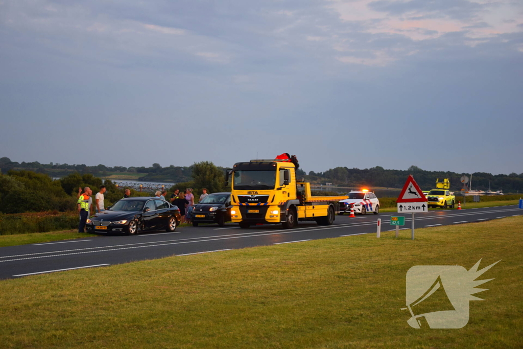 Twee voertuigen beschadigd bij aanrijding