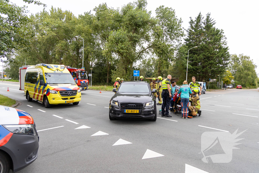 Brandweer bevrijdt beknelde automobilist