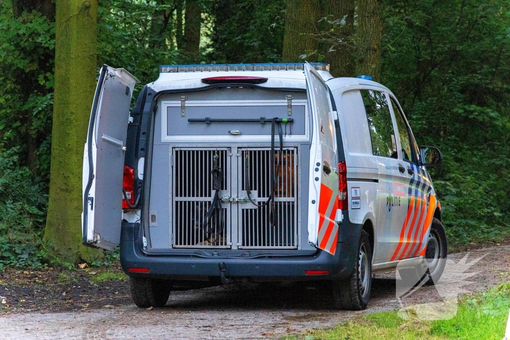 Grote politie-inzet na steekpartij in park