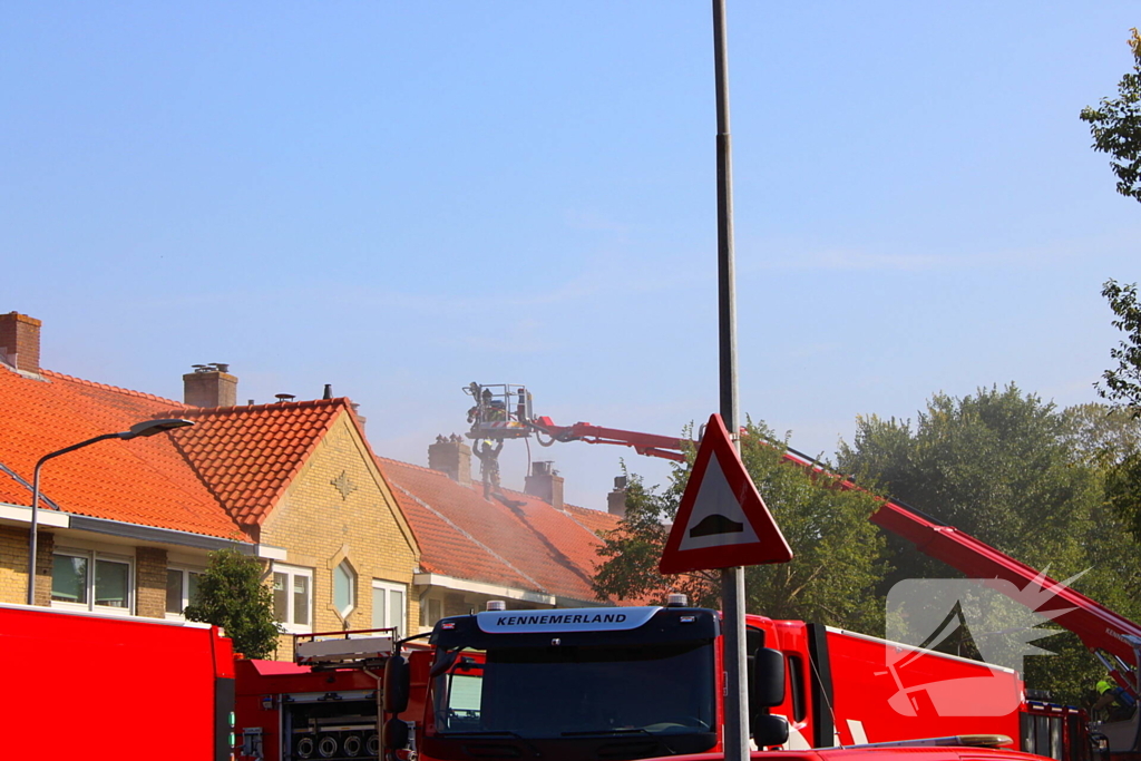 Veel hulpdiensten ingezet voor zeer grote brand