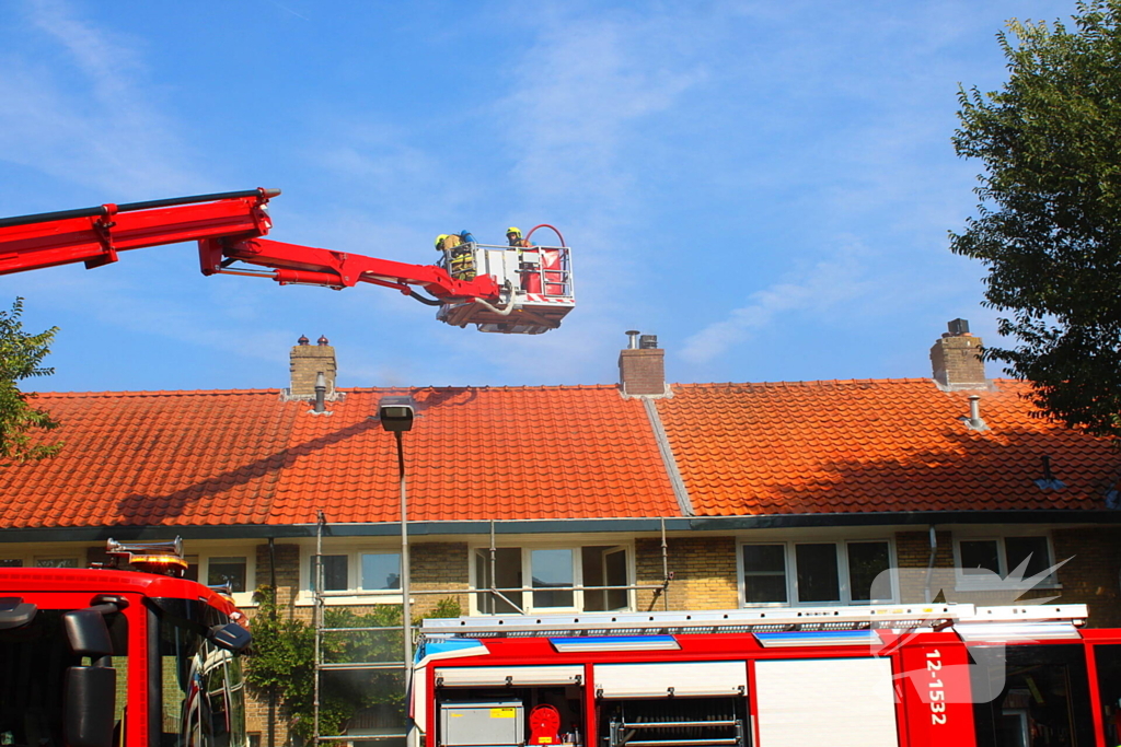 Veel hulpdiensten ingezet voor zeer grote brand