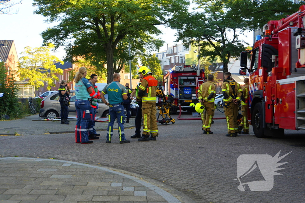 Uitslaande brand na explosie in woongebouw voor begeleid wonen