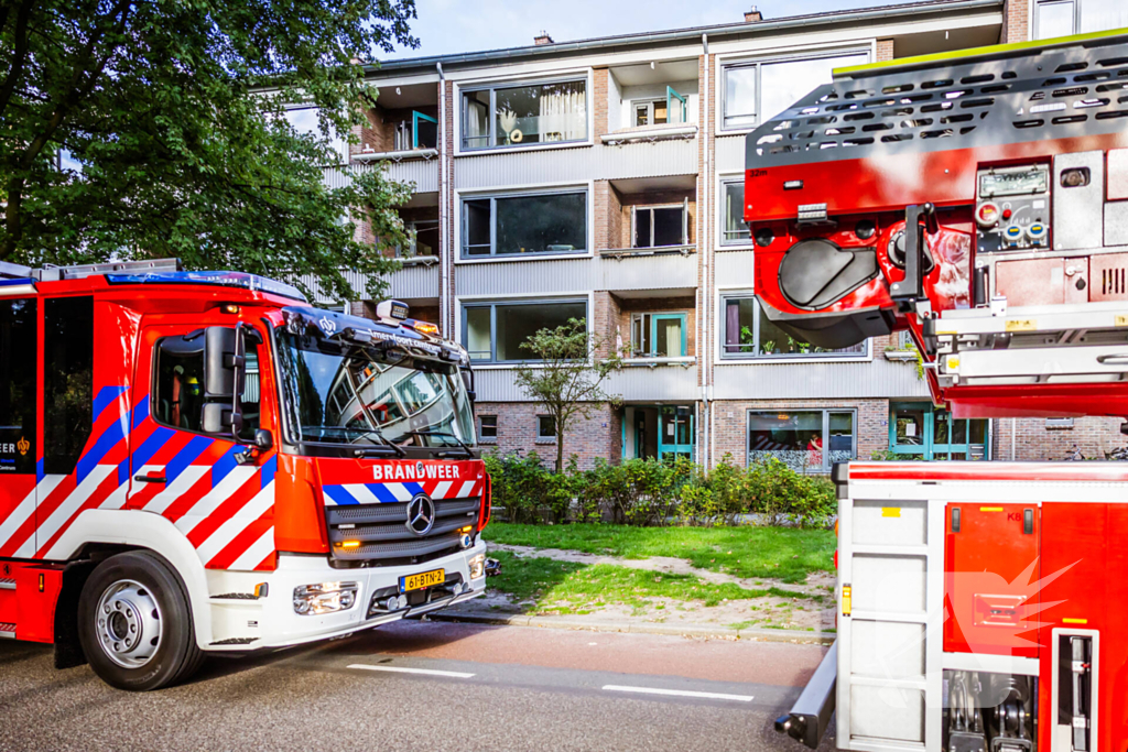 Veel schade na brand in flatwoning