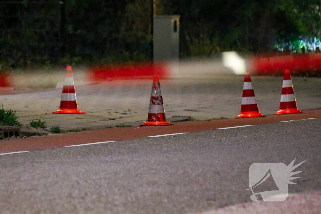 Straat afgesloten na beschieting woning