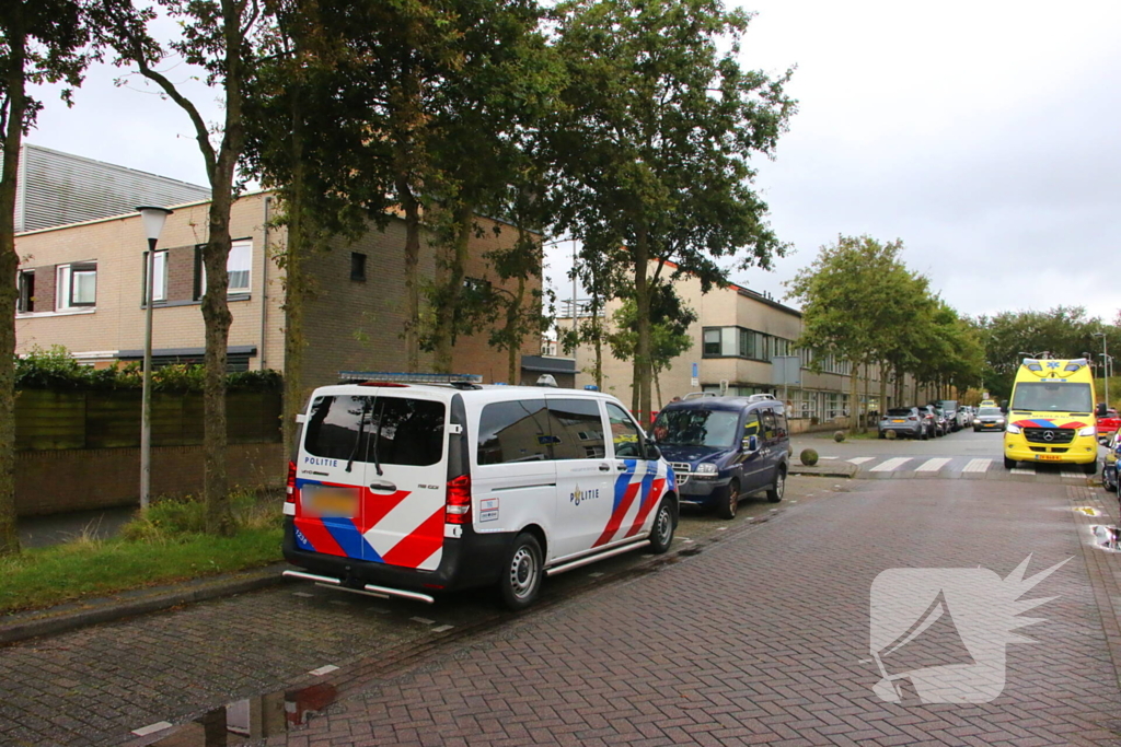 Fietser gewond naar ziekenhuis