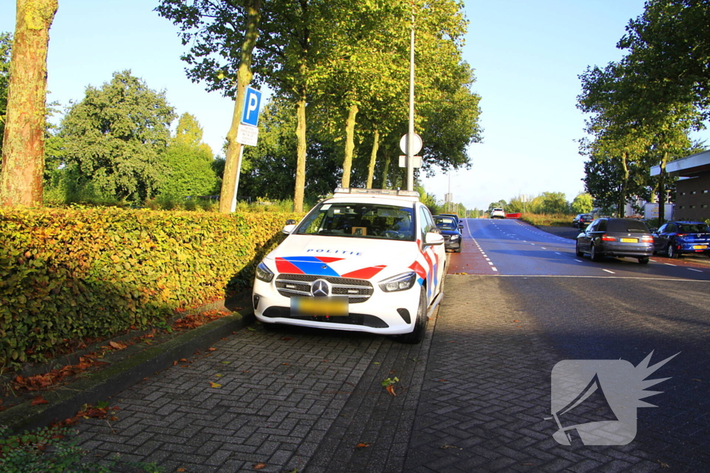 Laagstaande zon veroorzaakt ongeval tussen auto en fietser