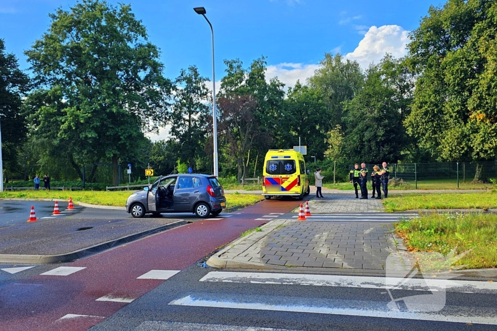 Wederom fietser aangereden op rotonde