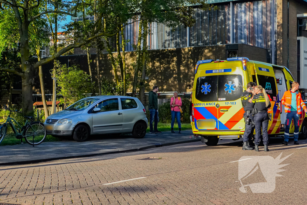 Tiener op fiets aangereden door automobilist