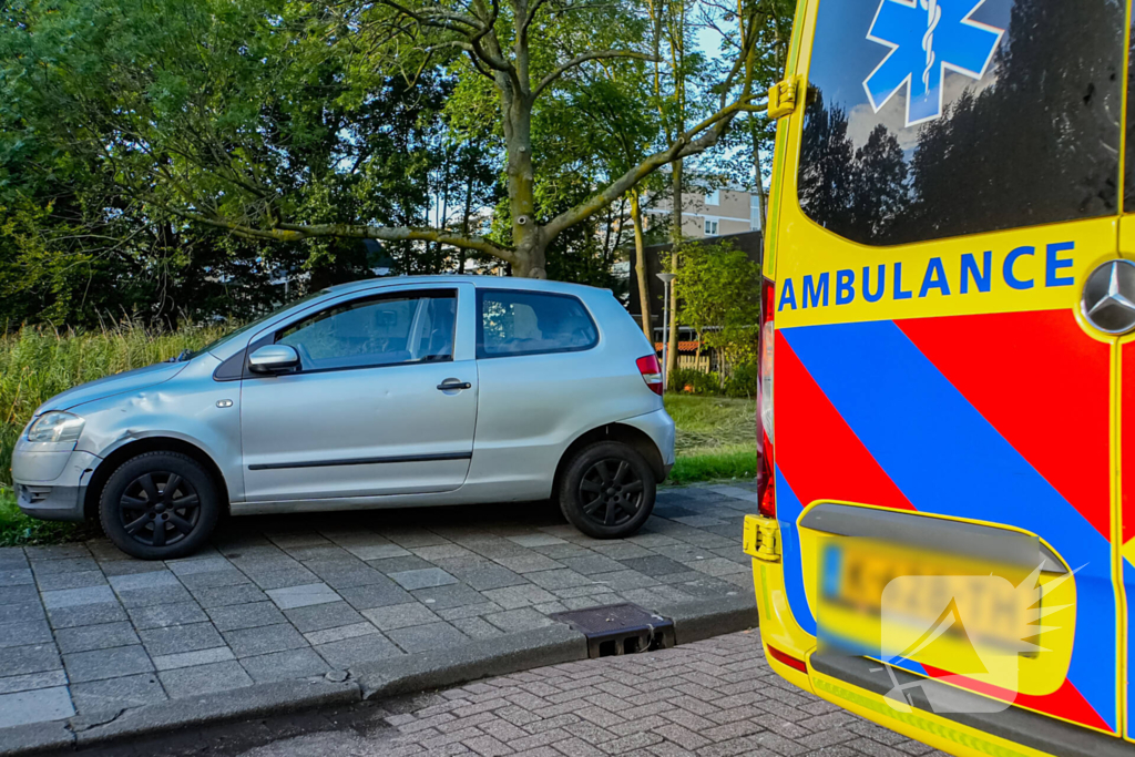 Tiener op fiets aangereden door automobilist