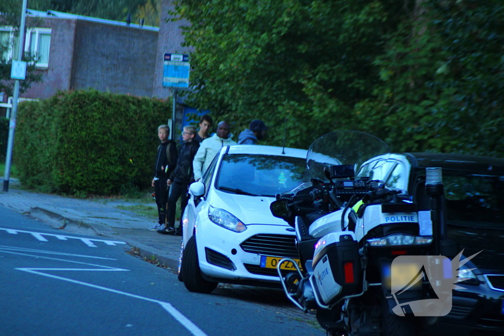 Fietsend kind gewond bij botsing met auto