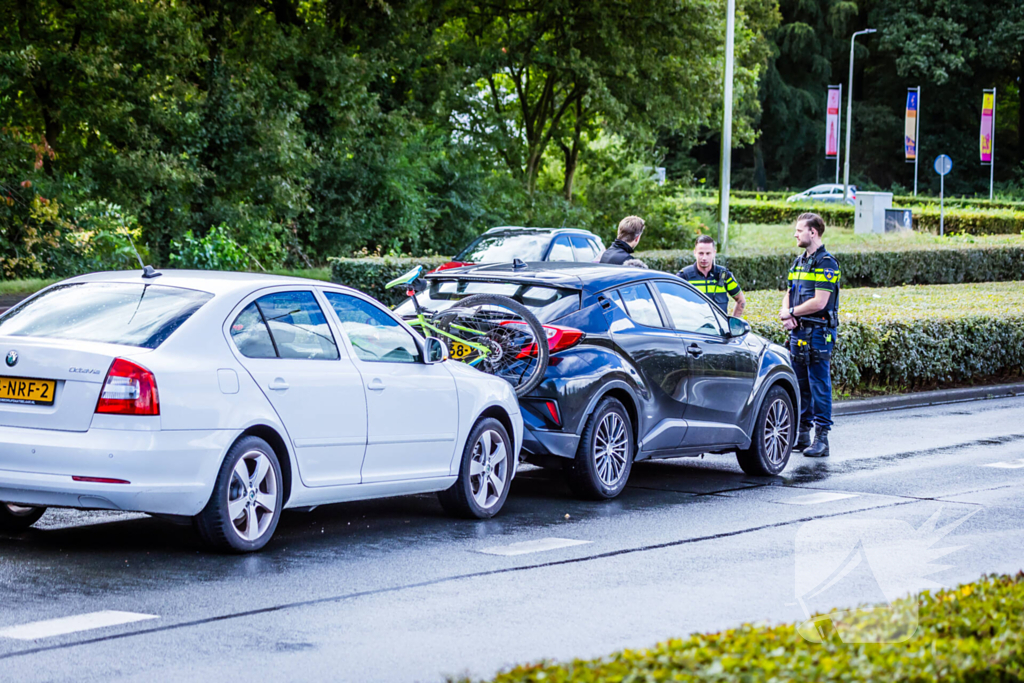 Fiets geplet bij kop-staart botsing