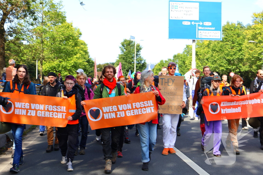 Weinig politie-inzet tijdens XR-blokkade wegens staking