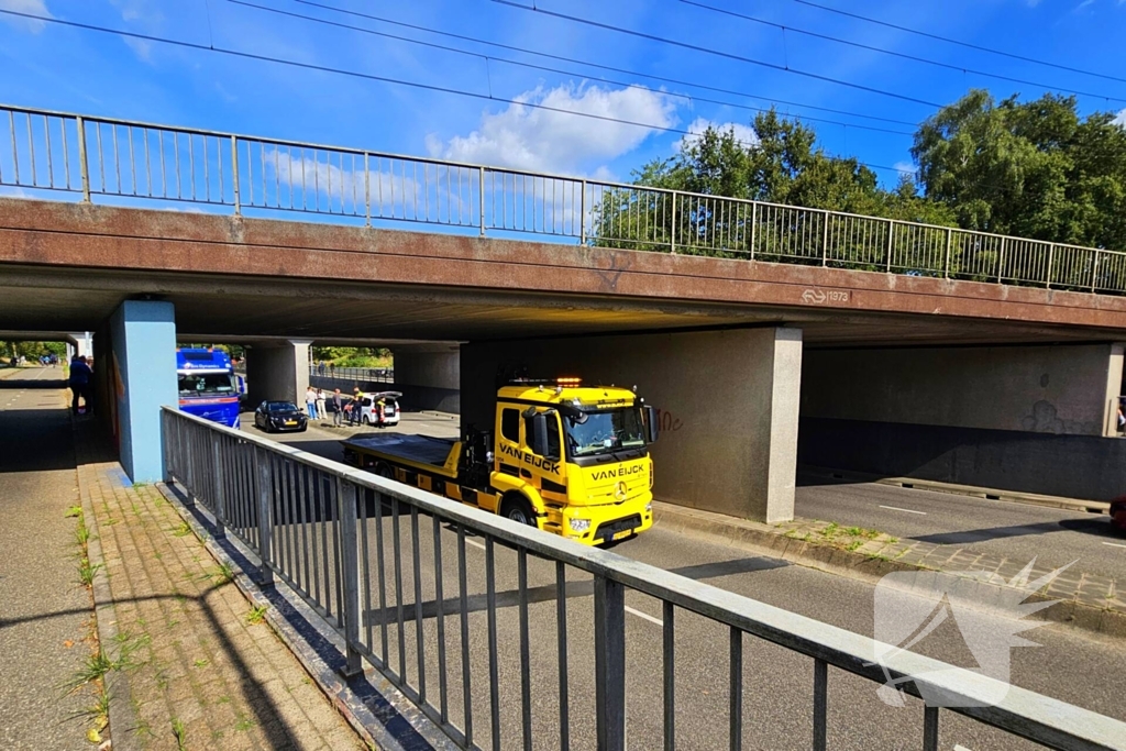 Aanrijding in tunnel zorgt voor verkeerschaos tijdens truckrun