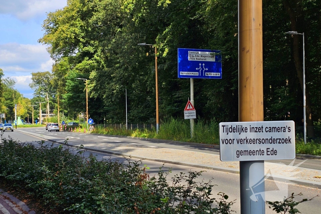 Gemeente gaat camera's plaatsen voor verkeersinzicht bij horror rotonde