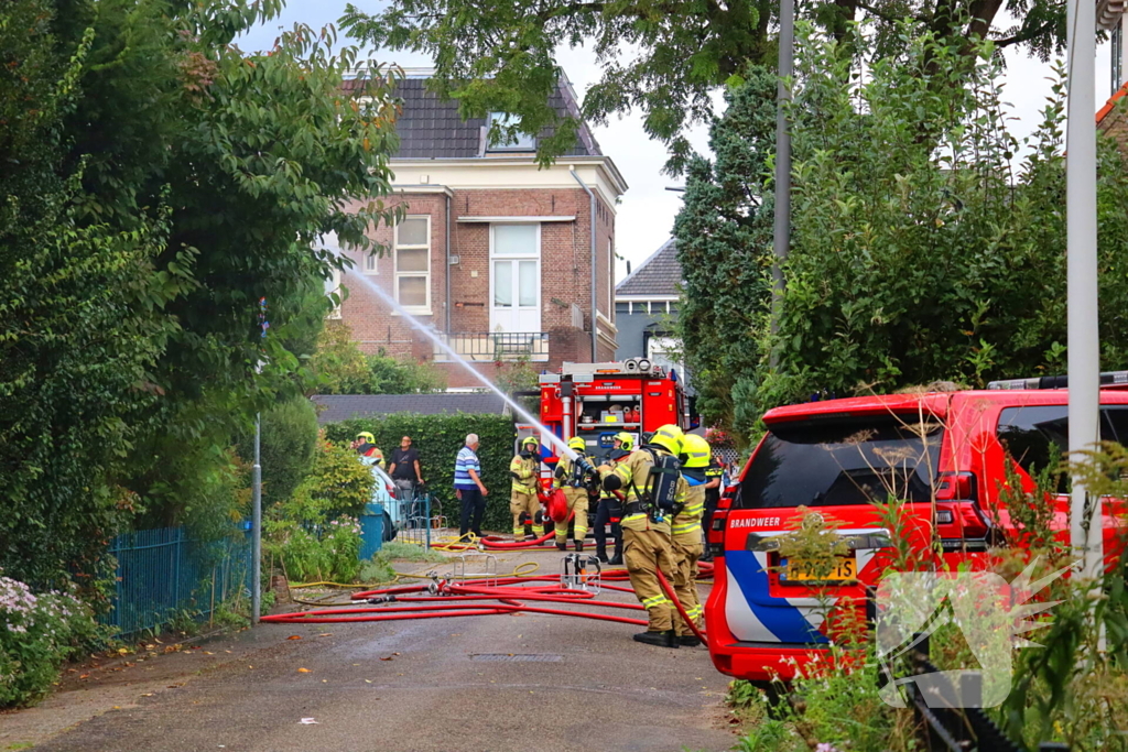 Grote rookontwikkeling bij woningbrand