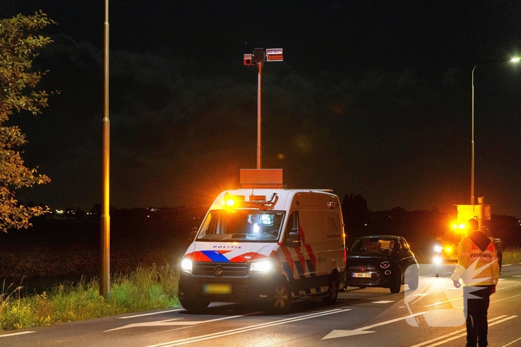 Fietser overlijd na botsing met auto