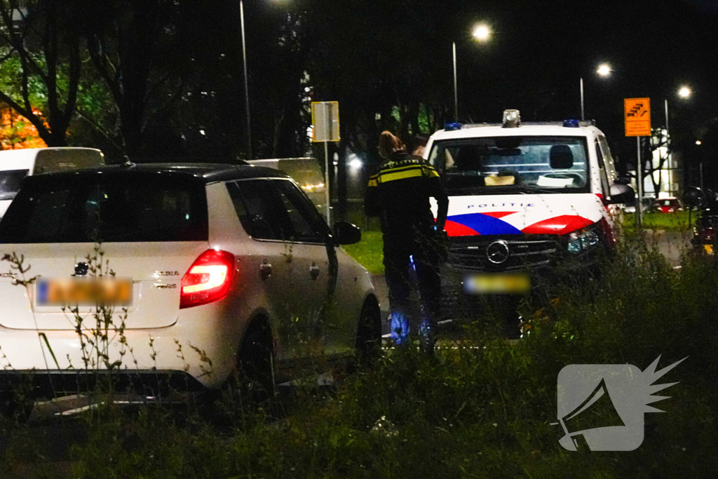 Persoon overvallen die in auto zat