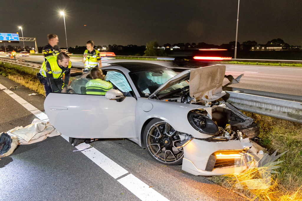 Peperdure Porsche total-loss na aanrijding