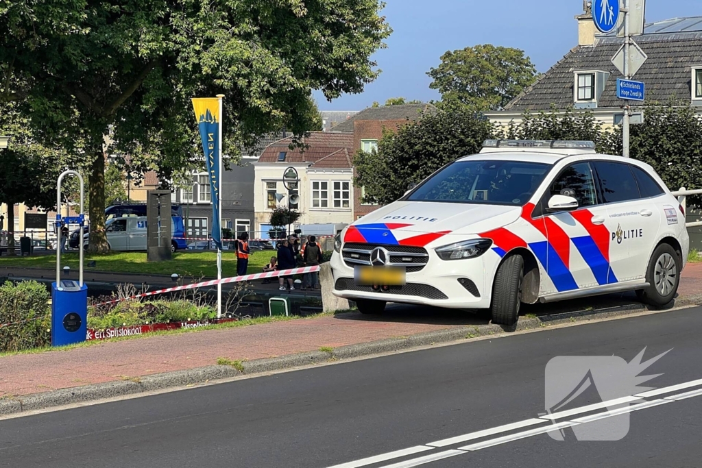 Politie doet onderzoek naar aantreffen overleden persoon