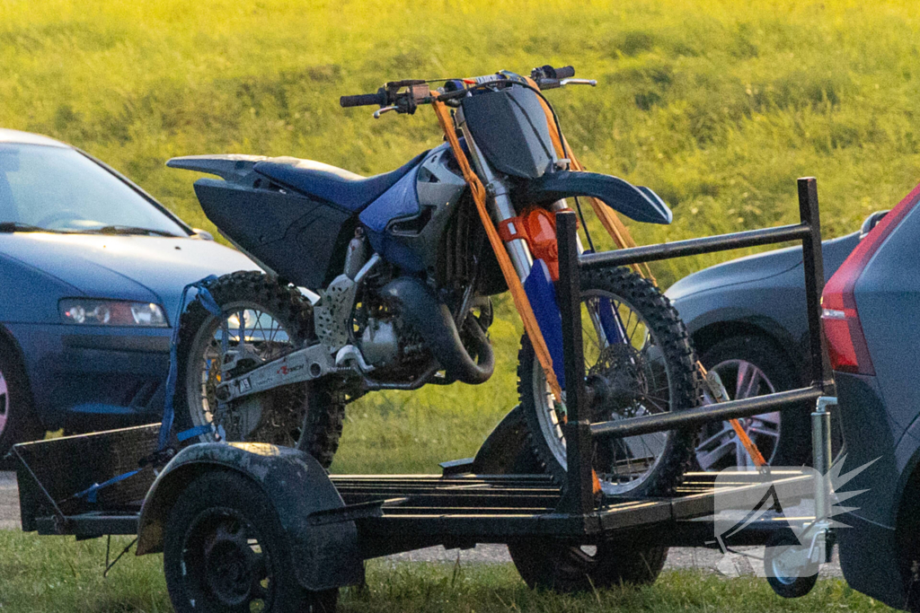 Jonge motorcrosser ernstig gewond bij ongeval