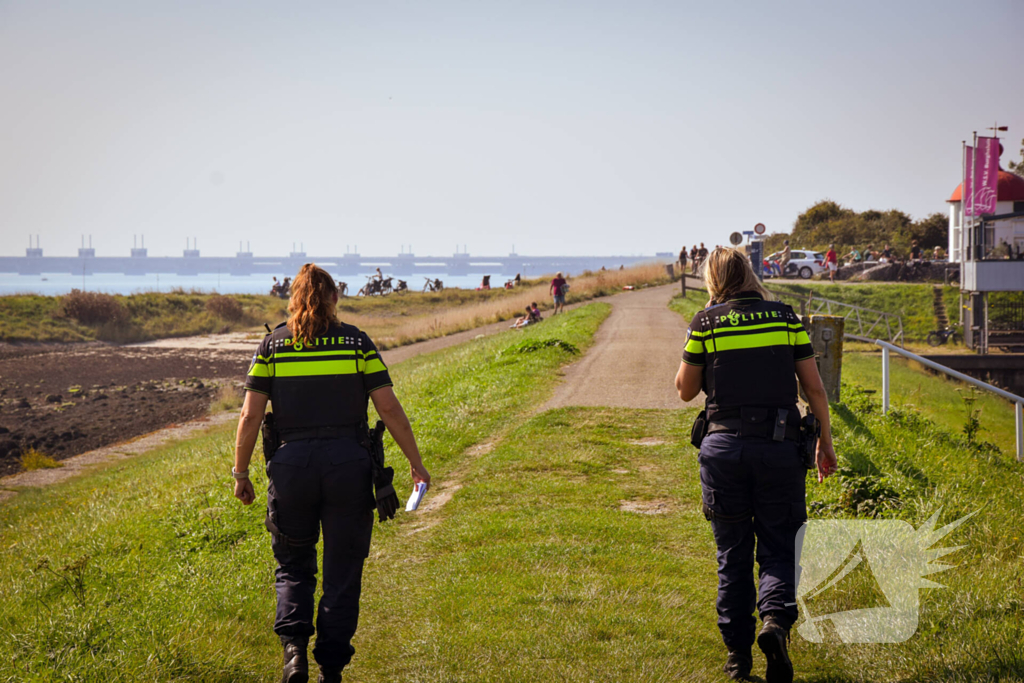 Duikers onwel geworden in water