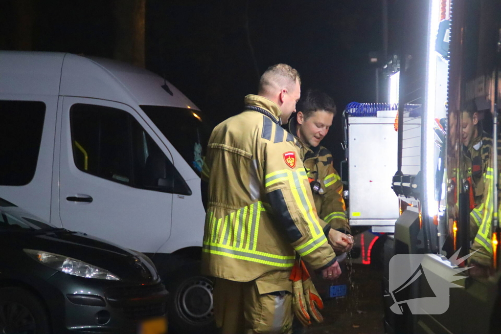 Ernstig gewonde na meterslange val in liftschacht