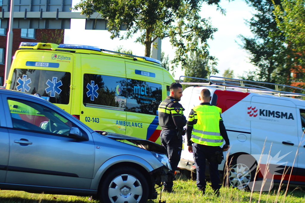 Meerdere voertuigen betrokken bij kettingbotsing