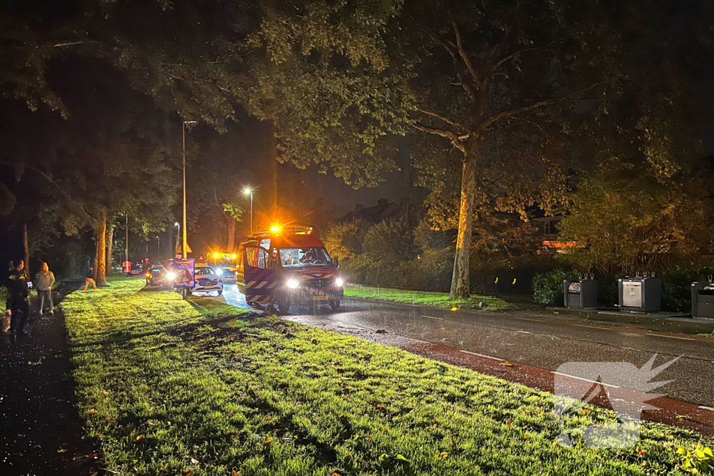 Zoekactie nadat auto in sloot belandt