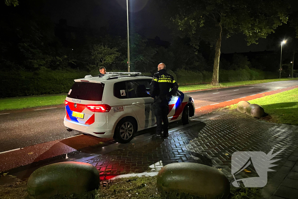 Zoekactie nadat auto in sloot belandt